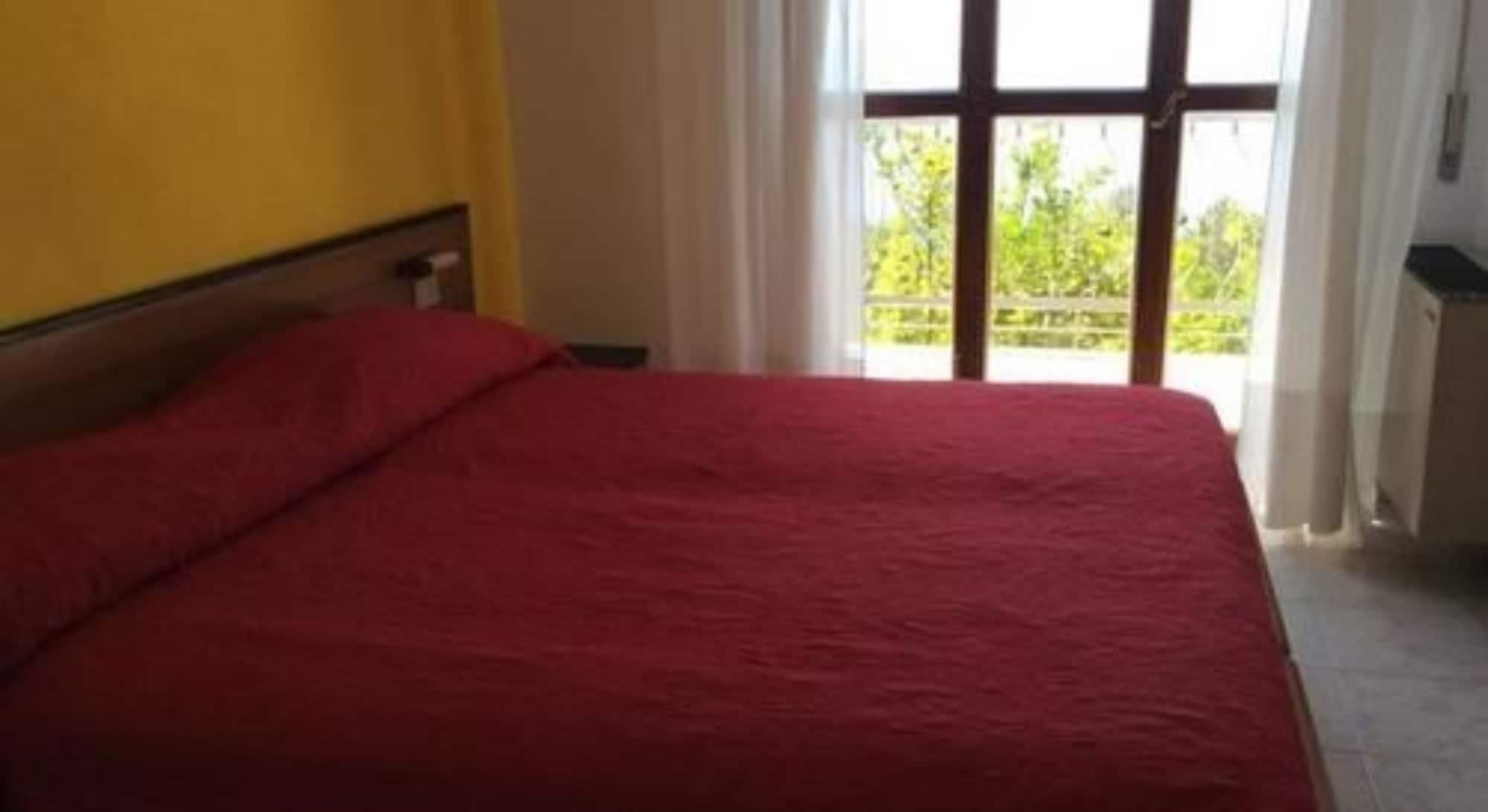 Hotel Due Gemelli Riomaggiore Bagian luar foto